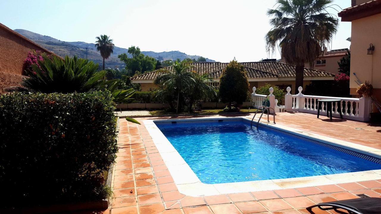 Villa El Rincon De Clara à Almuñécar Extérieur photo