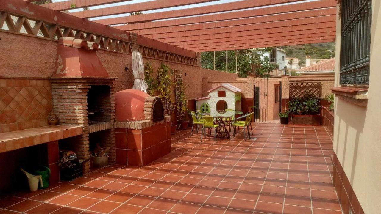 Villa El Rincon De Clara à Almuñécar Extérieur photo