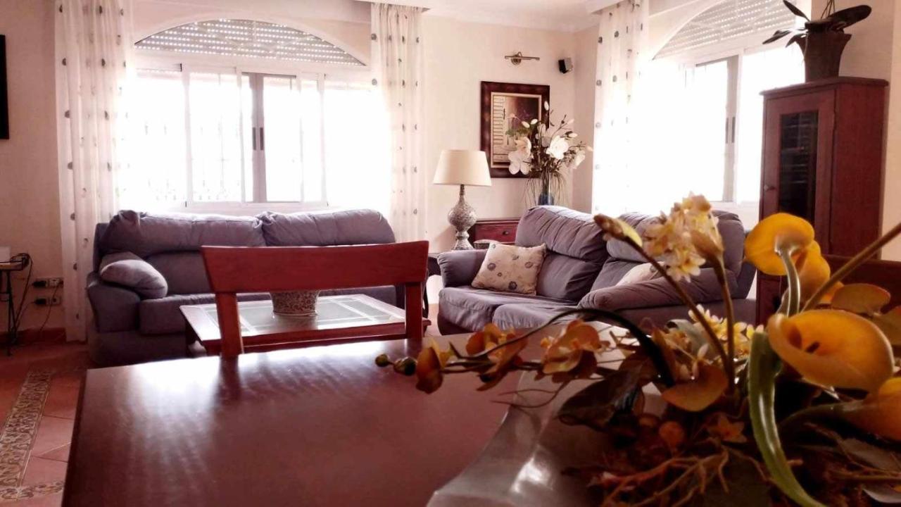 Villa El Rincon De Clara à Almuñécar Extérieur photo