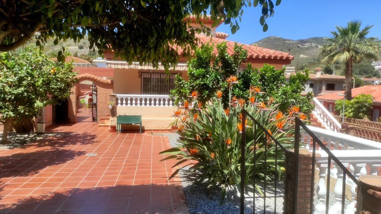 Villa El Rincon De Clara à Almuñécar Extérieur photo