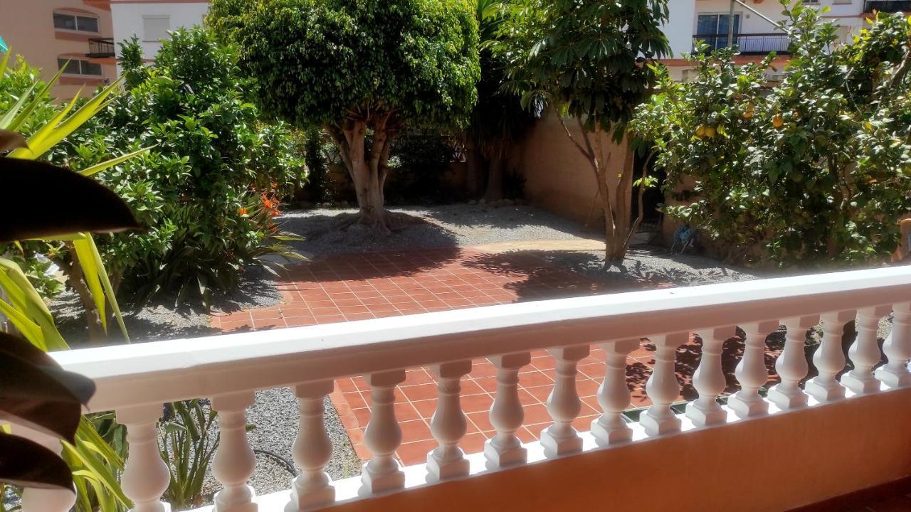 Villa El Rincon De Clara à Almuñécar Extérieur photo