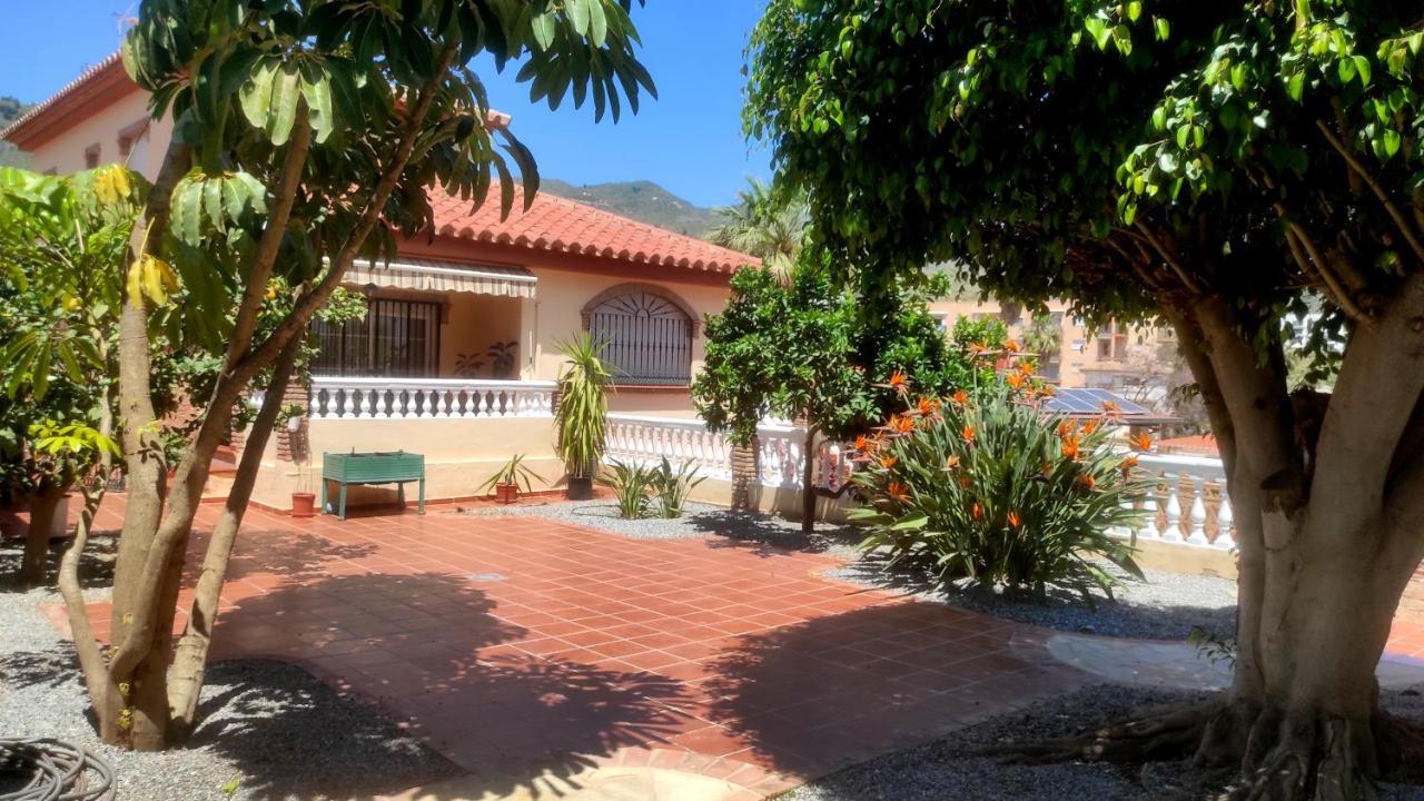 Villa El Rincon De Clara à Almuñécar Extérieur photo